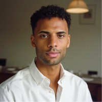 Jonathan Lumoneka