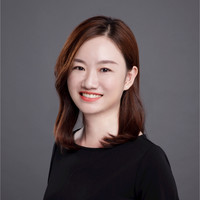 Christa Shi