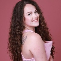 Lela London