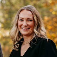 Elaine Knox Cameron