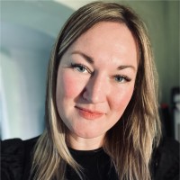 Laura Harris