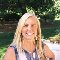 Lori Benton