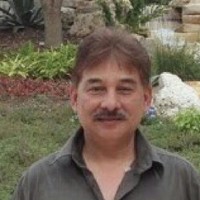 Robert Reyes