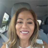 Mayra Saavedra