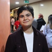 A. Baş
