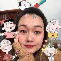 张馨文