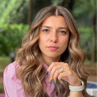 Caroline Alves Bughi Pinheiro