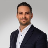 Ali Ay