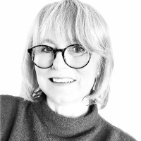 Suzanne Wiandt