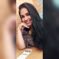 Viviane Paz