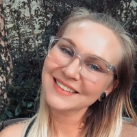 Lauren Hyslop