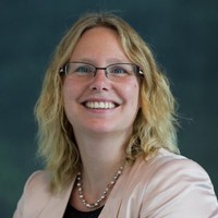 Claudia Peters