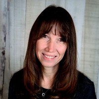 Luanne Howard