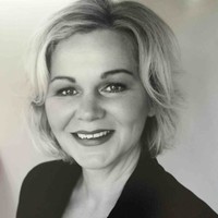 Trine Kronbøl