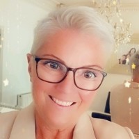 Alison Williams