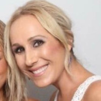Lauren R.