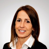 Lynda Olear