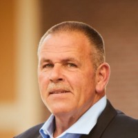 Dan Farrell