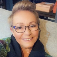 Tracey Rushton
