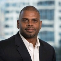 Robert D Smith