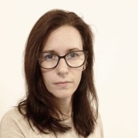 Andrea Dobos