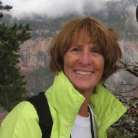 Ruth A (Huige) Hoenick