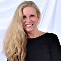 Michele Ward Leo