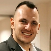 Patrik Patinák