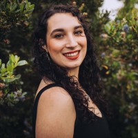 Maggie Levine