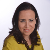 Keren Bar קרן בר