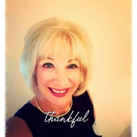 Debra Travis