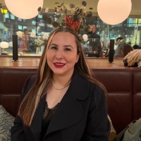 Ozlem Sinal