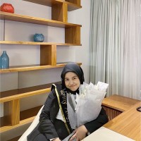 Wenny Anggola