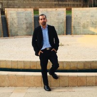Elior Albachari