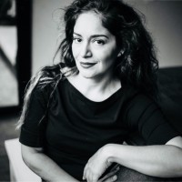 Paulina Flores