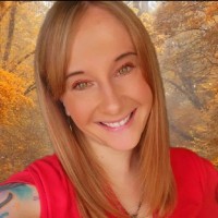 Sarah Slaunwhite