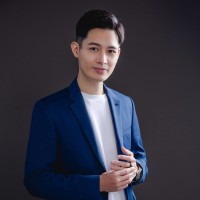 Eason Lu