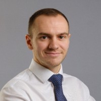 Simon Wade - Financial Adviser to Business Professionals