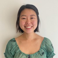 Julia Hwangbo