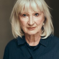 Caroline Knowles