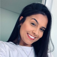 Camila Santos