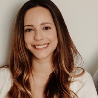Ana Leon