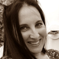 Zelda Swart