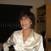 Christa Hollander