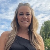 Stephanie Carter