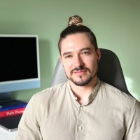 Fabricio Mejía Benavides