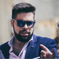 André Faustino