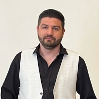 Mahmut Under