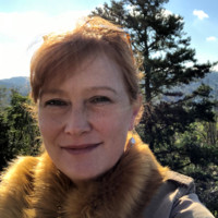 Lori Constantine