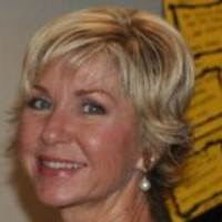Lora Kelly